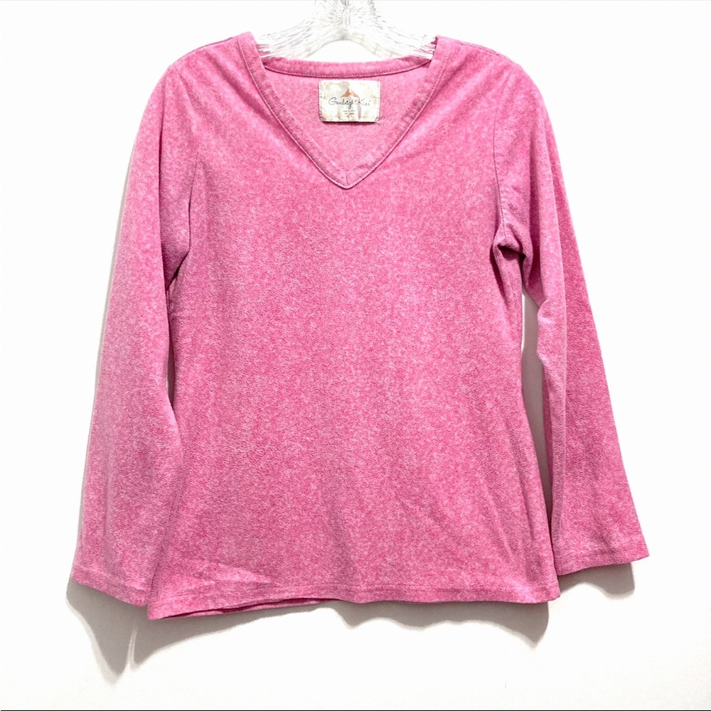 Goodnight Kiss Women’s Pink V-Neck Long Sleeve Pajama Top